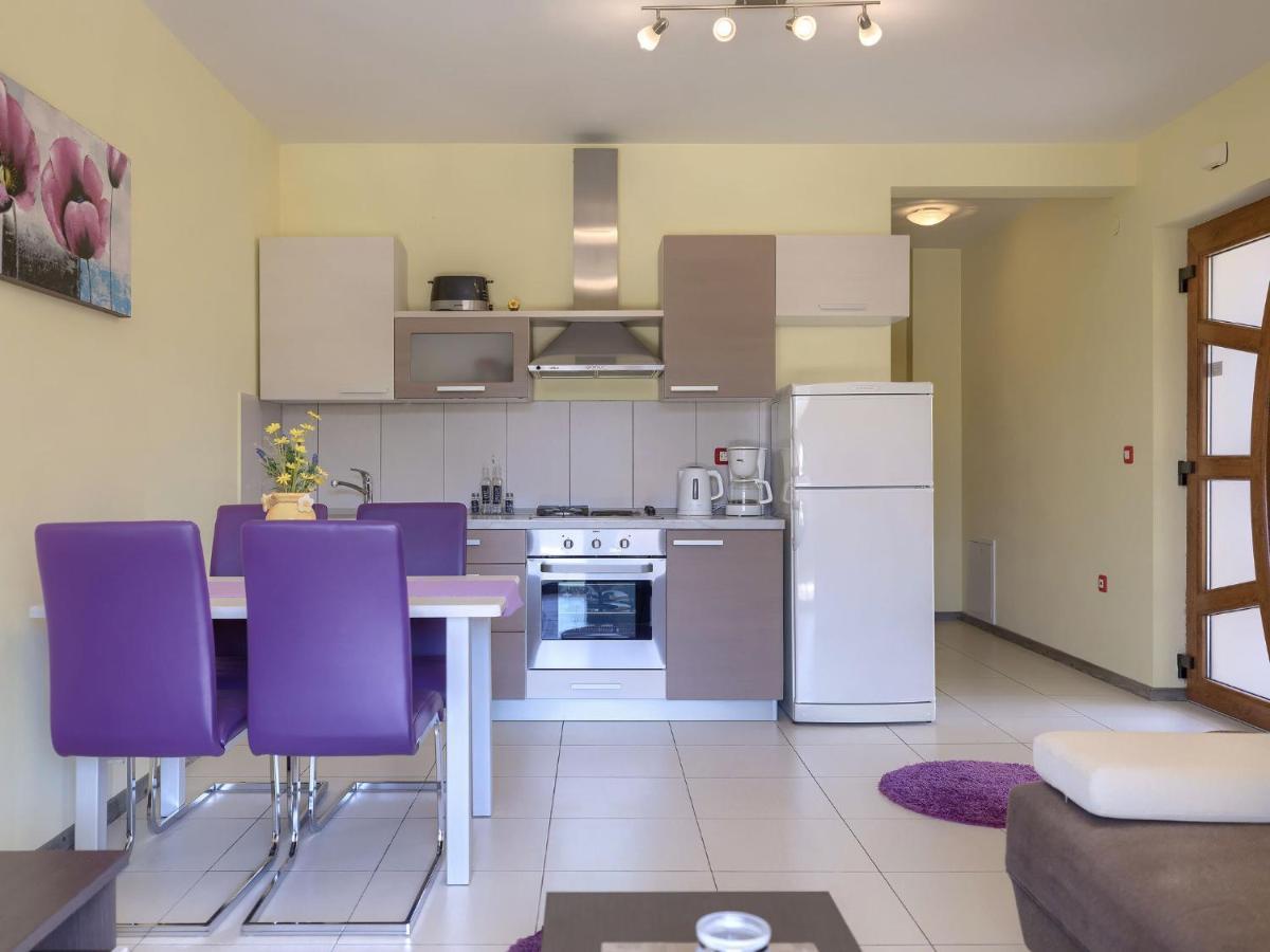 Holiday Home Linden Tree By Interhome Pula Extérieur photo