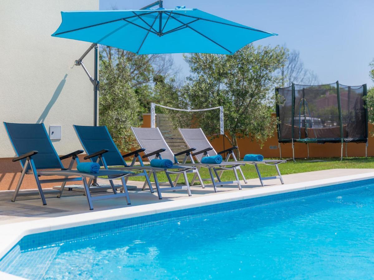 Holiday Home Linden Tree By Interhome Pula Extérieur photo