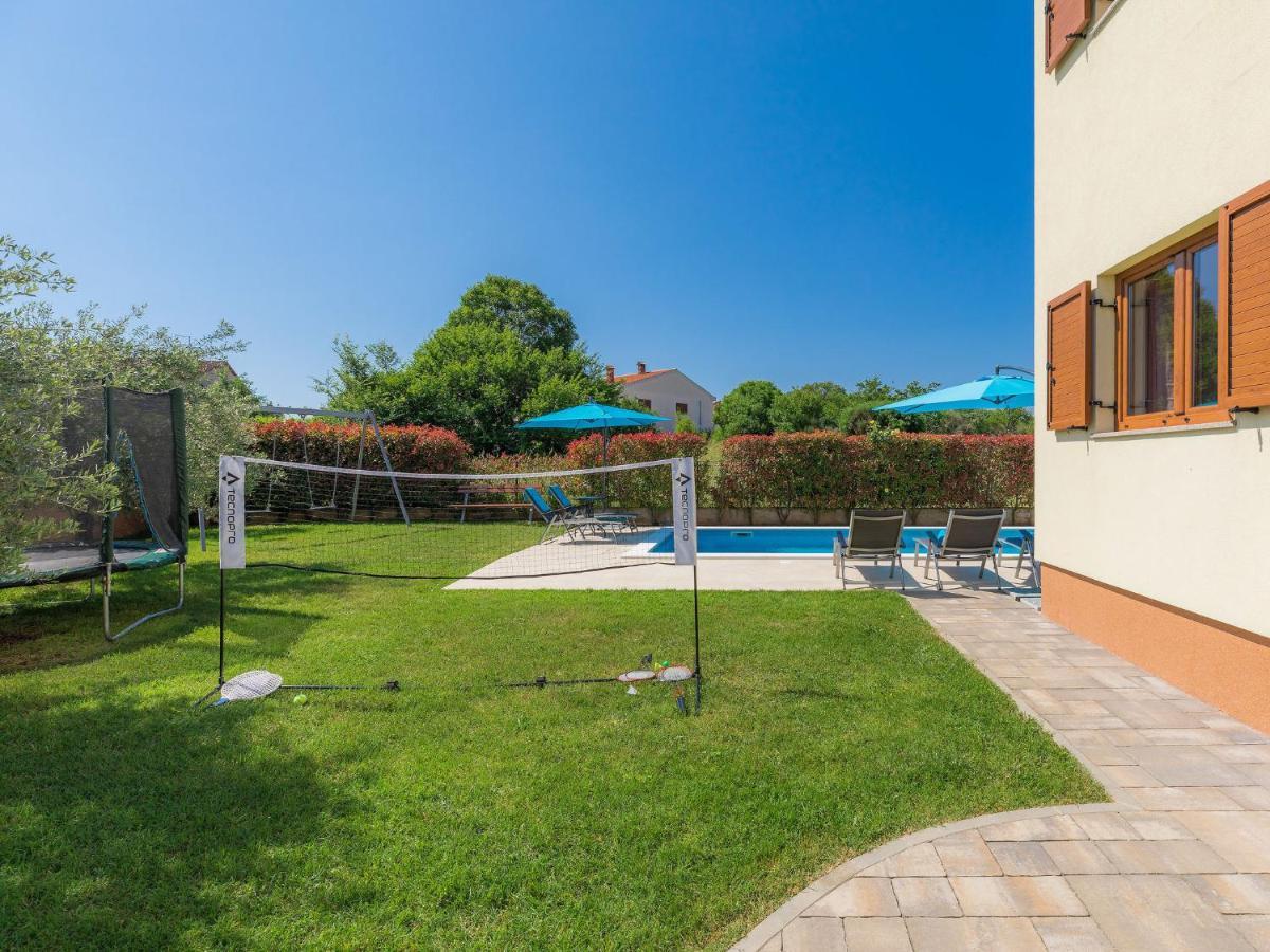 Holiday Home Linden Tree By Interhome Pula Extérieur photo