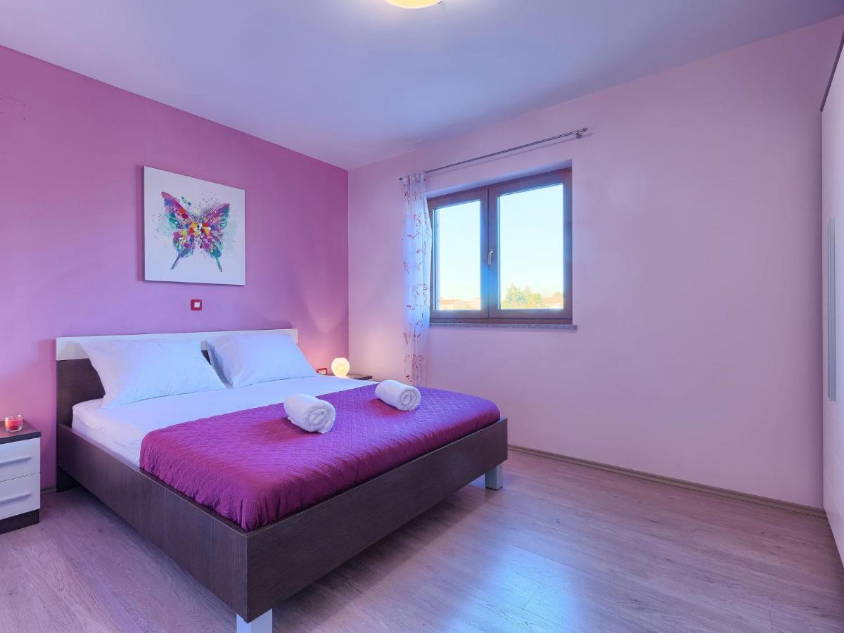 Holiday Home Linden Tree By Interhome Pula Extérieur photo