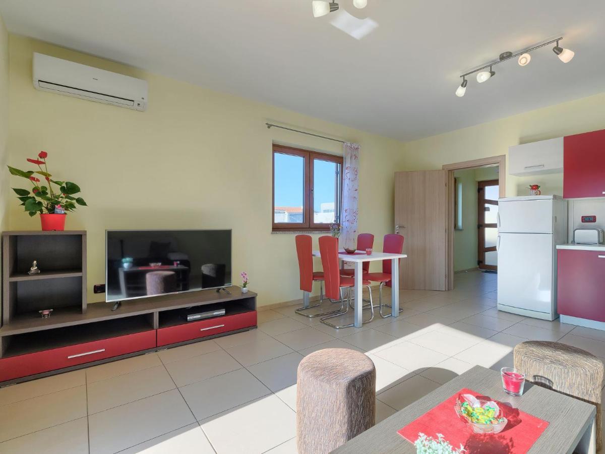 Holiday Home Linden Tree By Interhome Pula Extérieur photo