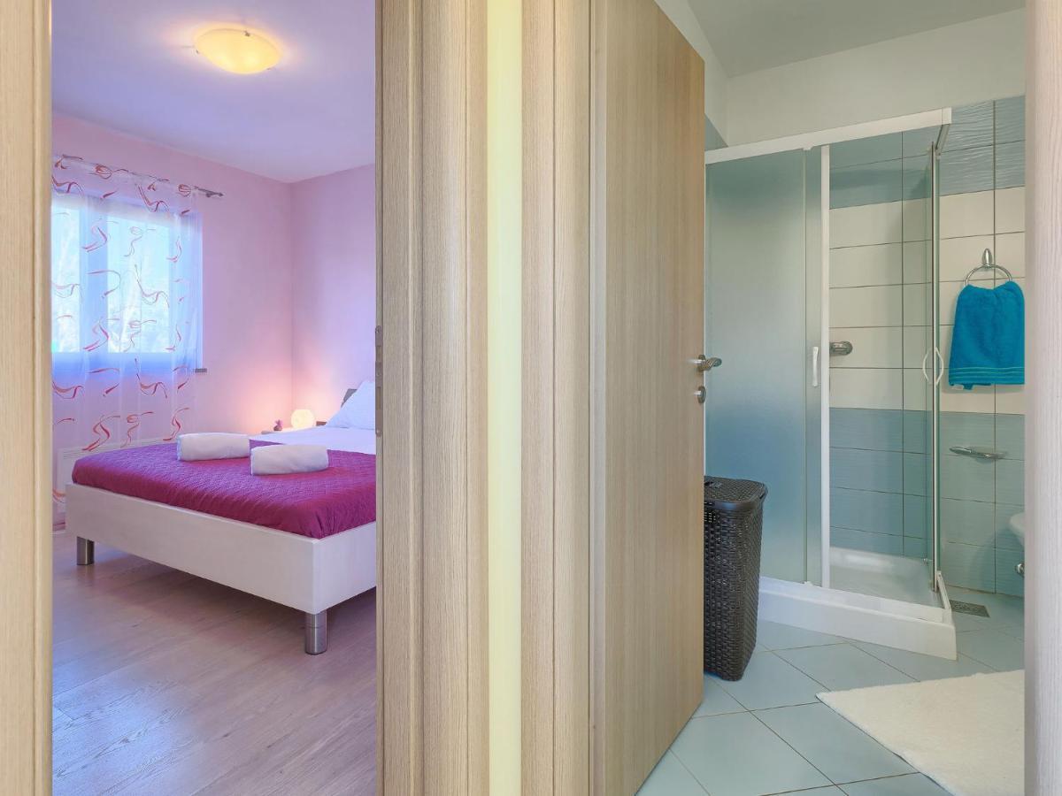 Holiday Home Linden Tree By Interhome Pula Extérieur photo